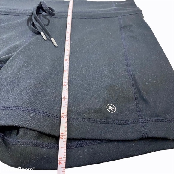 Adrienne Vittadini Women's Shorts Black Small - Picture 6 of 7